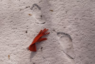Barefoot prints on the snow