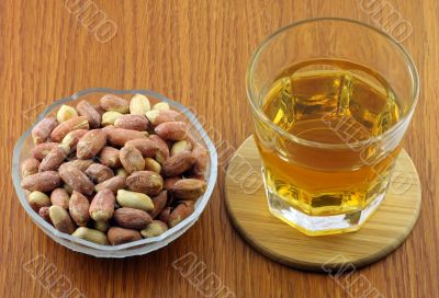 Whisky with peanuts