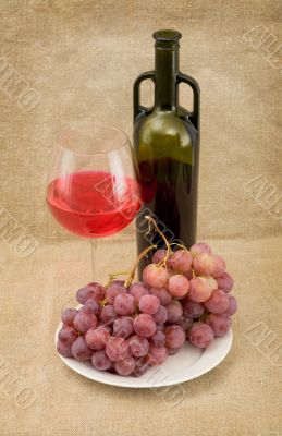 Bottle, gapes and goblet