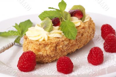 Fruit boat cake with raspberries Fruit boat cake with raspberries