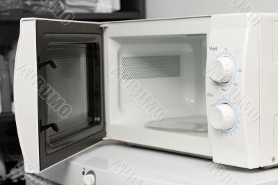 Microwave Microwave