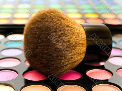 cosmetics brush