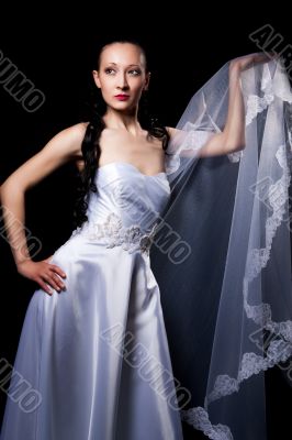 bride in white with bridal veil