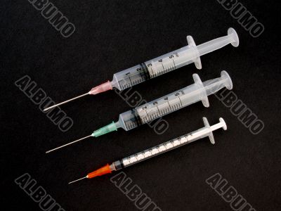 Hypodermic syringe and needle Hypodermic syringe and needle