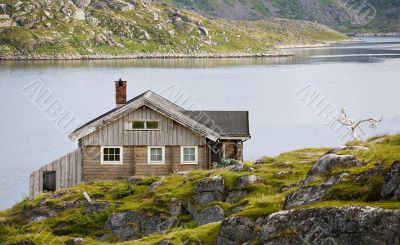 single house on the riverside