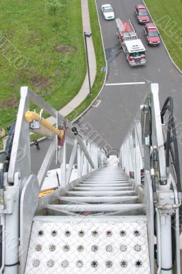 Ladder truck