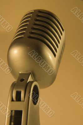 retro microphone