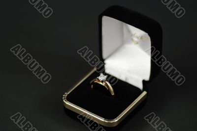 diamond ring diamond ring