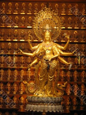 multihanded golden Shiva