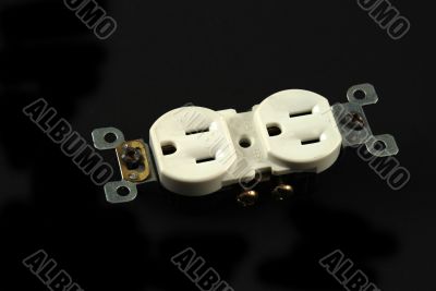 Outlets Outlets