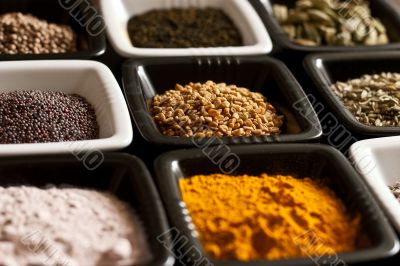 Set of spices