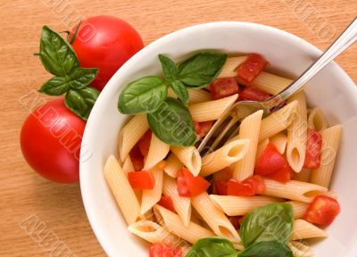 Pasta and fresh tomatoes