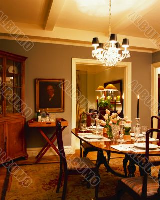 classic dining room