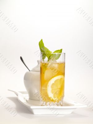 cool green tea with lemon and fresh mint