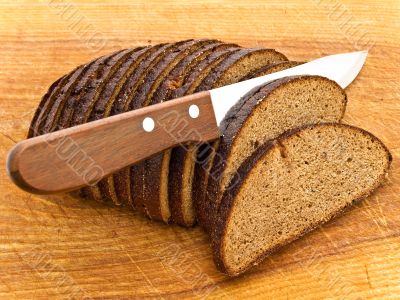 bread and knife