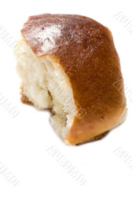 slice bun with sultana