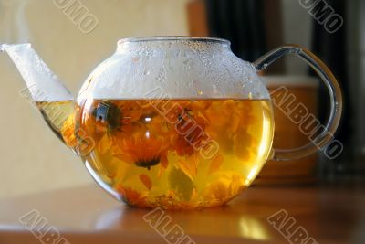 Calendula tea