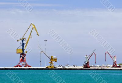 Cranes, loading equipment, port of Heraklion