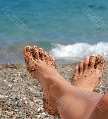 Feet in rocks