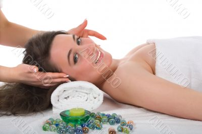 relax massage to the girl