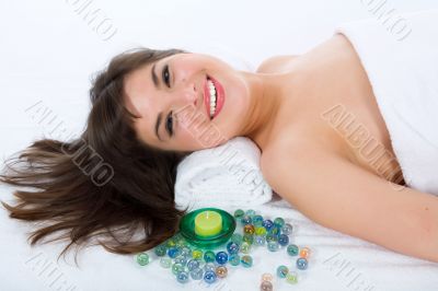 relax massage to the girl