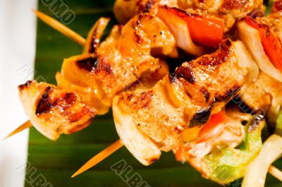 chicken and vegetables skewers
