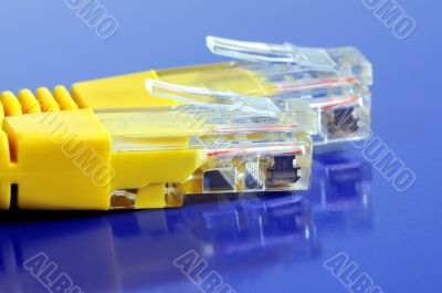 Network connection plug