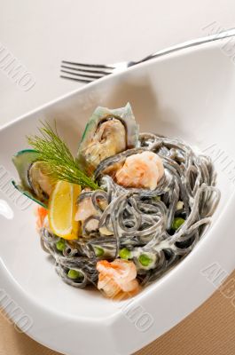 seafood black spaghetti