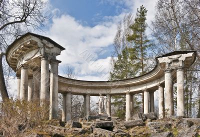 Apollo pavilion