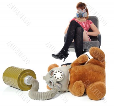 The girl with respirator and soft toy