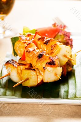 chicken and vegetables skewers