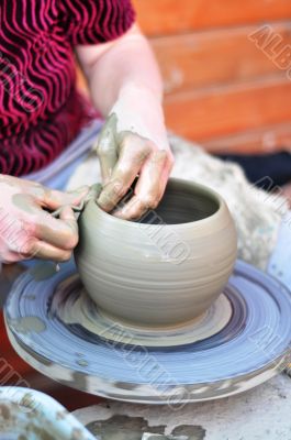 hands of a potter