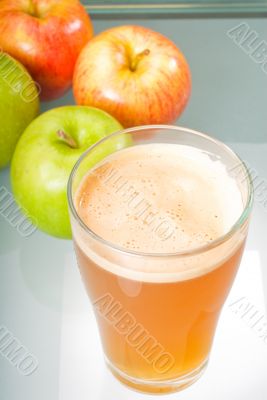 fresh apple juice