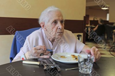 senior woman eating