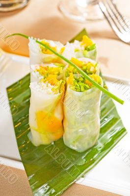 vietnamese style summer rolls