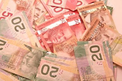 Canadian dollar notes 