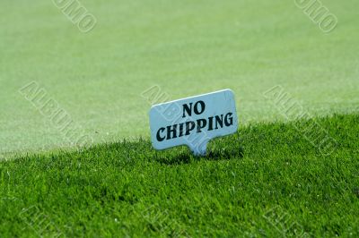 No chipping sign on a practice green