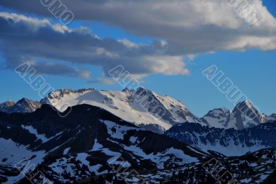 mountain with snow mountain with snow
