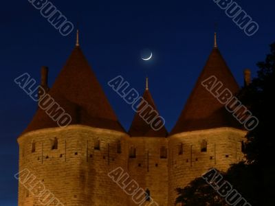 The moon over la cite de Carcassonne