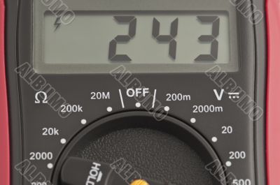 Digital multimeter