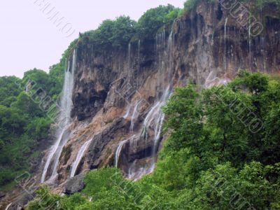 King's Waterfall. Caucas. 77 strings