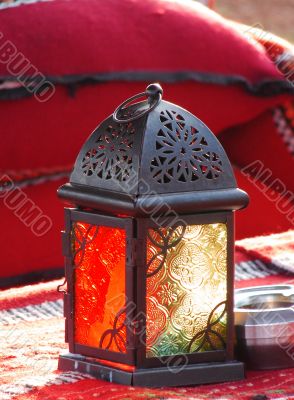 Arabia lantern