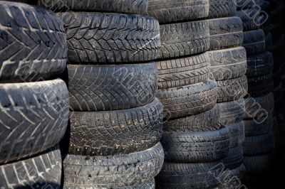 Large pile of used tires