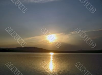 Sunset. Tambukan lake. Summer