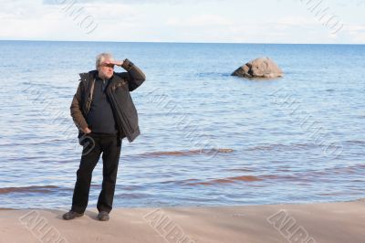 Middle-aged man at the sea.