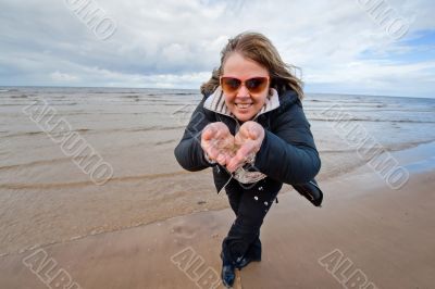 Adult woman at the sea