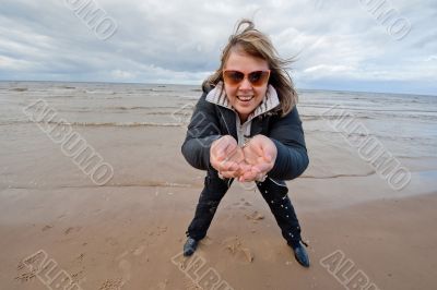 Adult woman at the sea