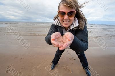 Adult woman at the sea