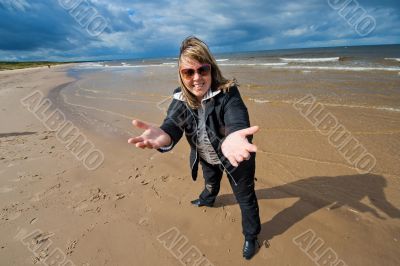 Adult woman at the sea