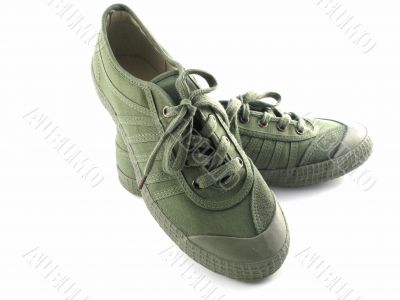 sneakers sneakers